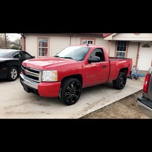 Meet your Posher, Marcos